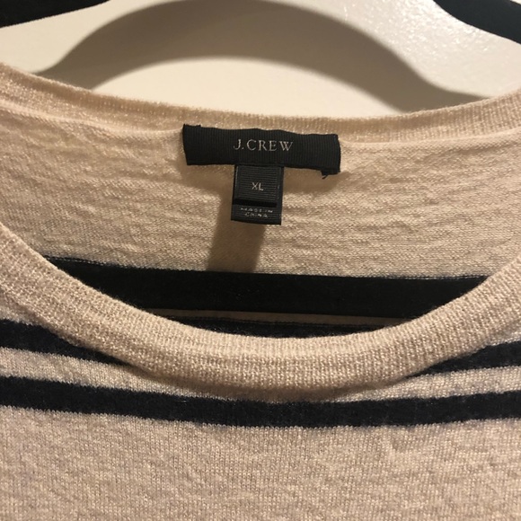 J crew elbow patches sweater!! - Picture 3 of 4